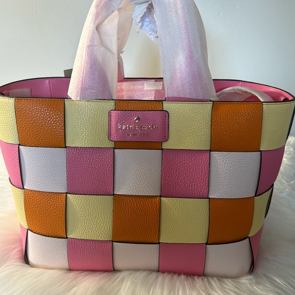 kate spade Handbags - Brandnew Kate Spade Basket Woven Pebbled Leather Bag
